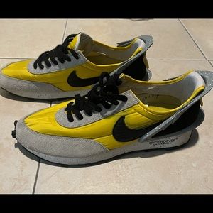 Men’s Nike Daybreak Sneakers Size 12
